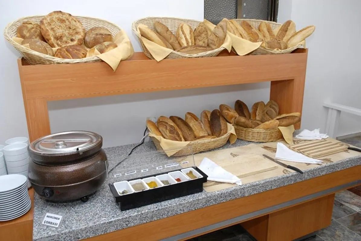 Cesme Ladin Hotel